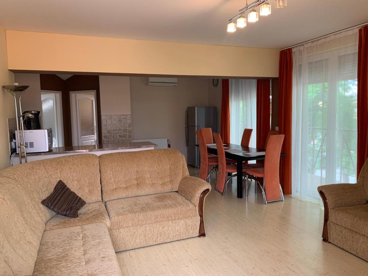 Indi Apartman Siofok Exterior photo