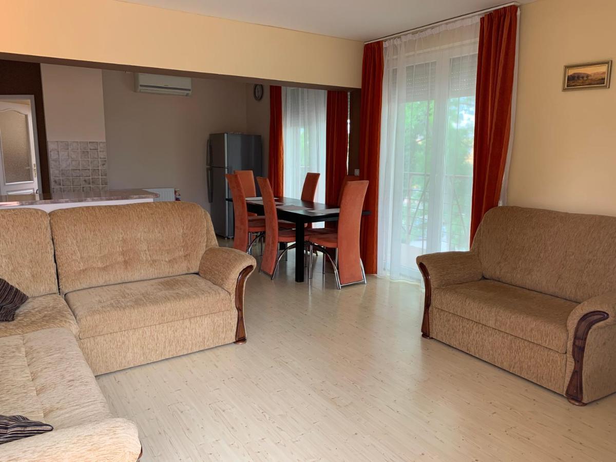 Indi Apartman Siofok Exterior photo